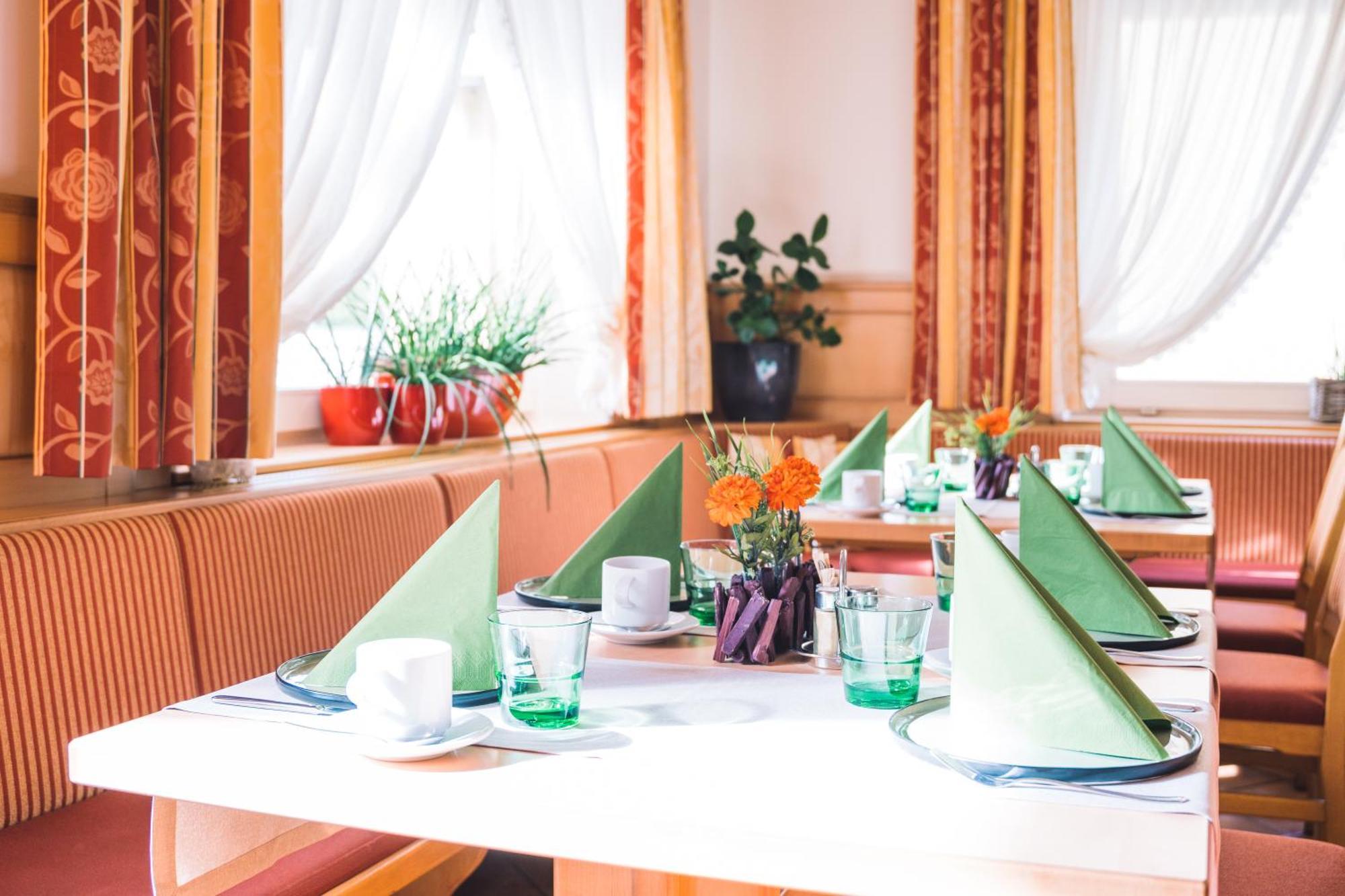 Hotel Restaurant Thadeushof Techelsberg Esterno foto