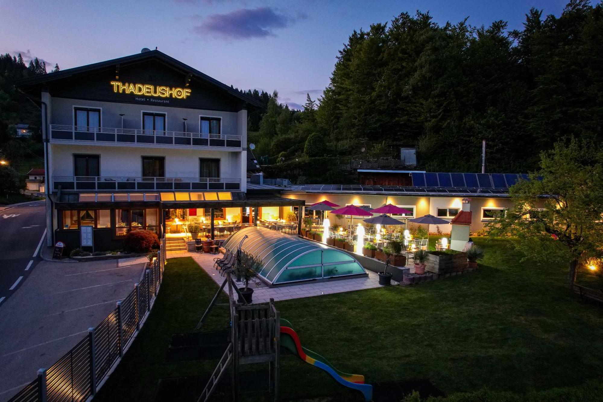 Hotel Restaurant Thadeushof Techelsberg Esterno foto