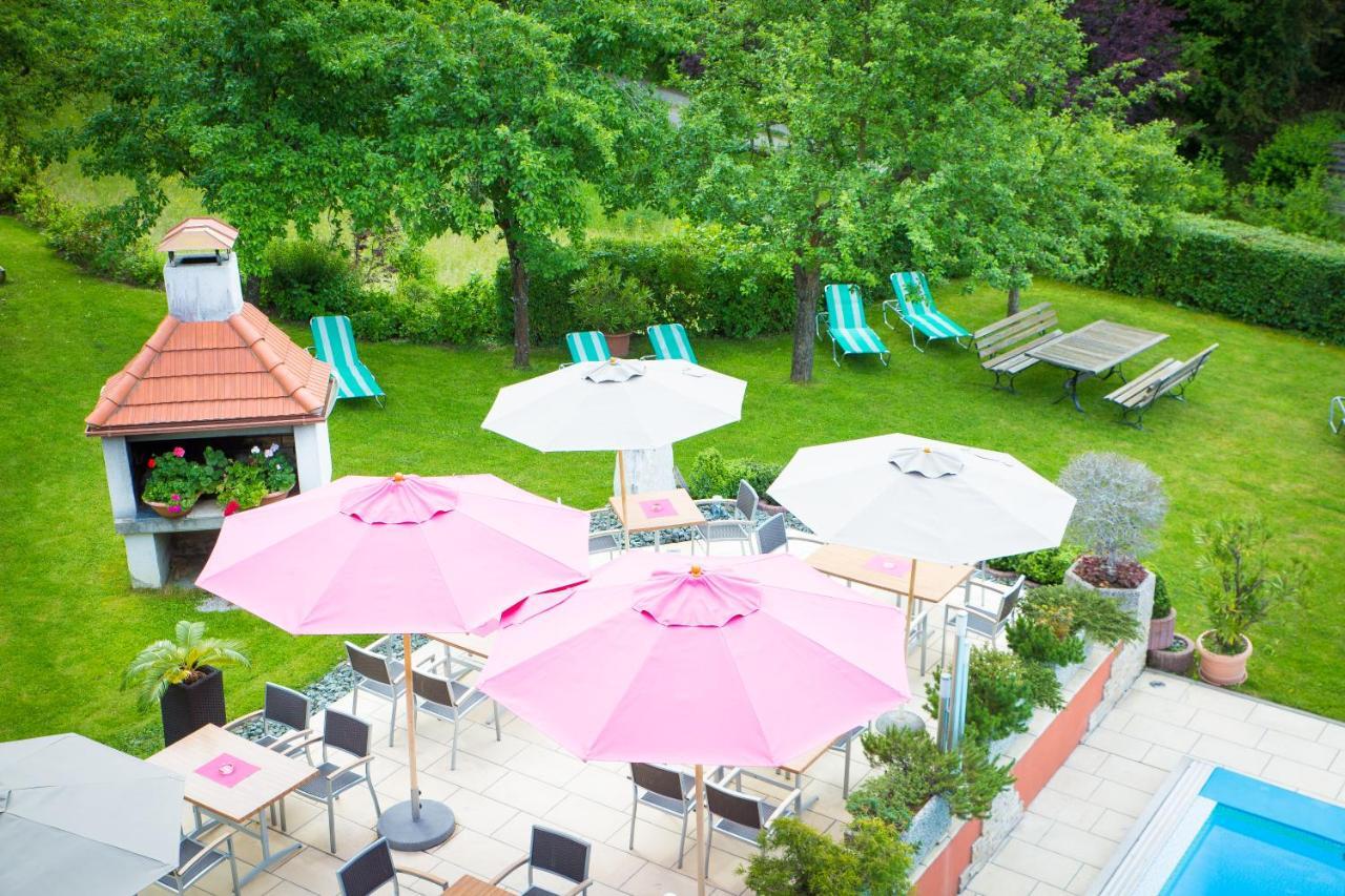 Hotel Restaurant Thadeushof Techelsberg Esterno foto